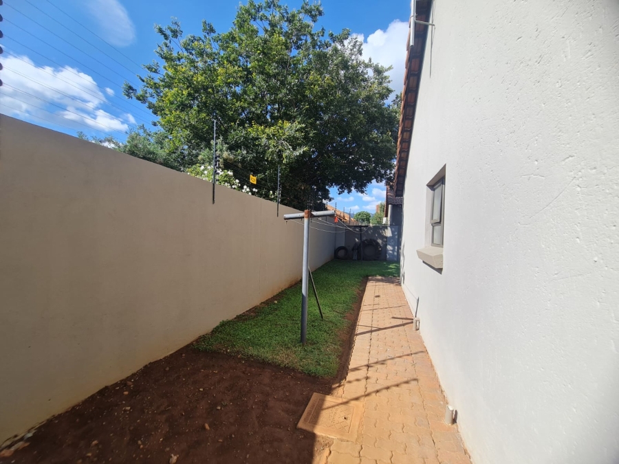 3 Bedroom Property for Sale in Melodie North West